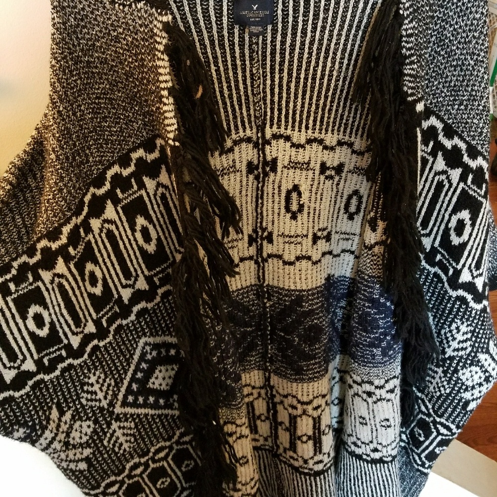 American eagle poncho